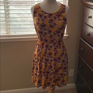 French Grey dress size small. Mustard yellow